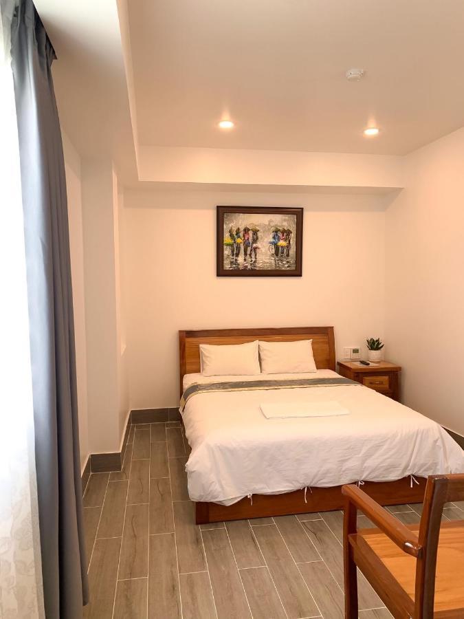 Hotel Thien Nhien Hong Ngu Exteriör bild