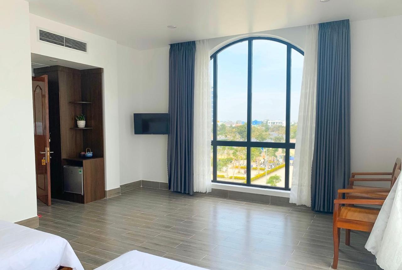 Hotel Thien Nhien Hong Ngu Exteriör bild
