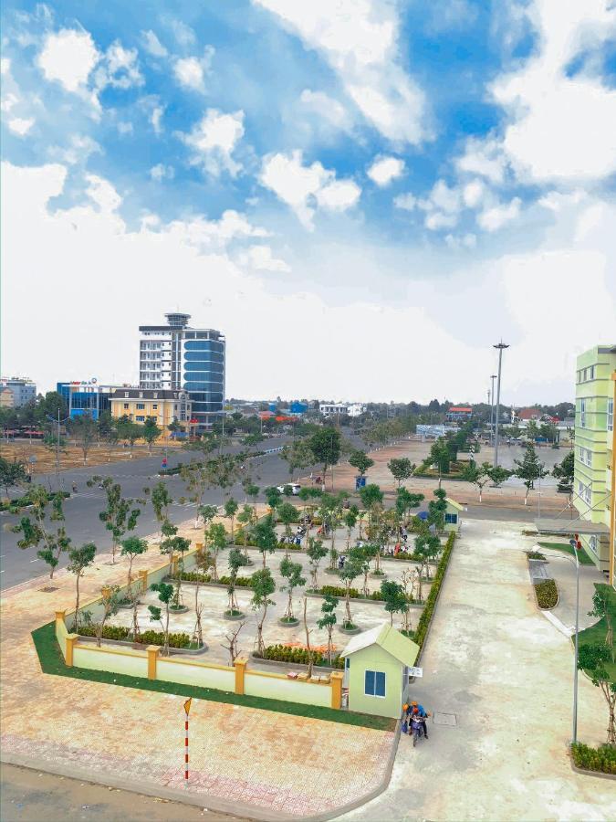 Hotel Thien Nhien Hong Ngu Exteriör bild