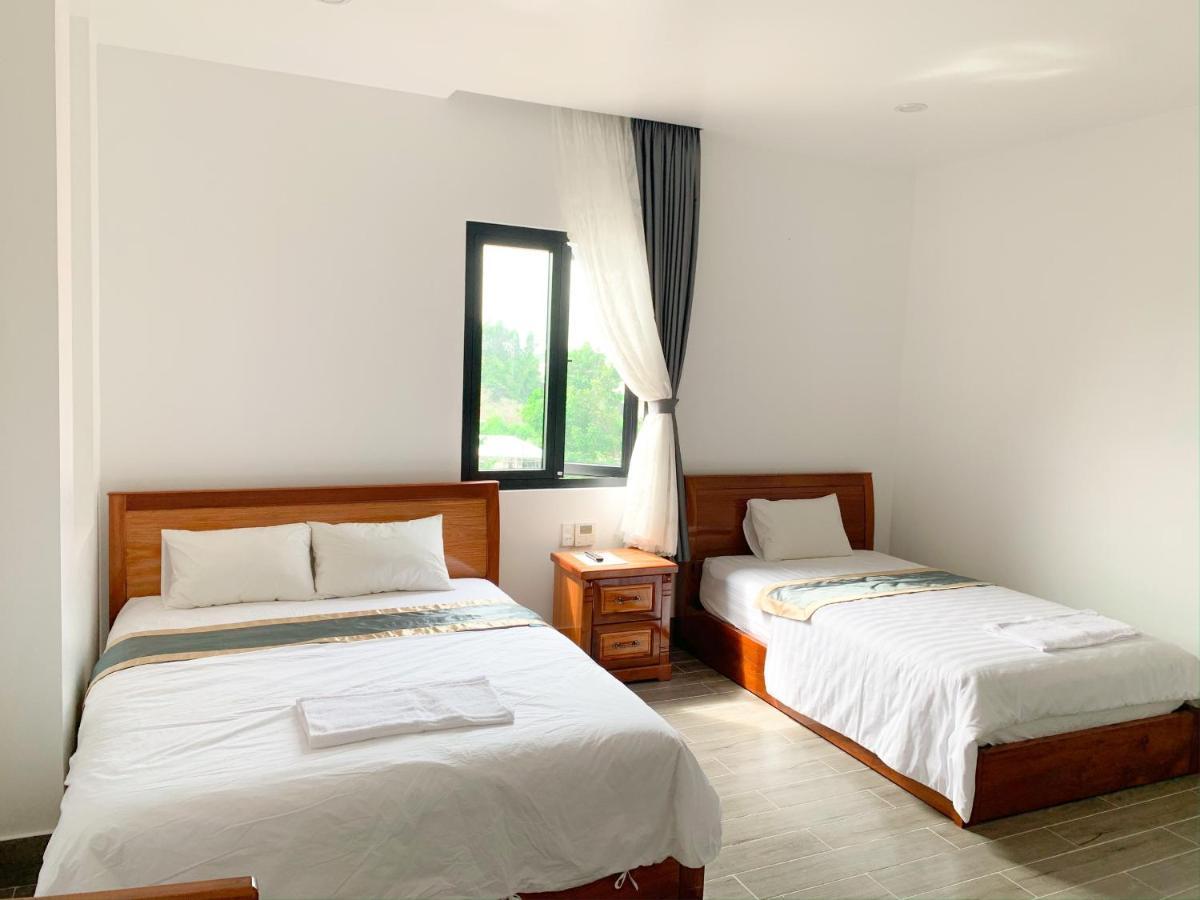 Hotel Thien Nhien Hong Ngu Exteriör bild