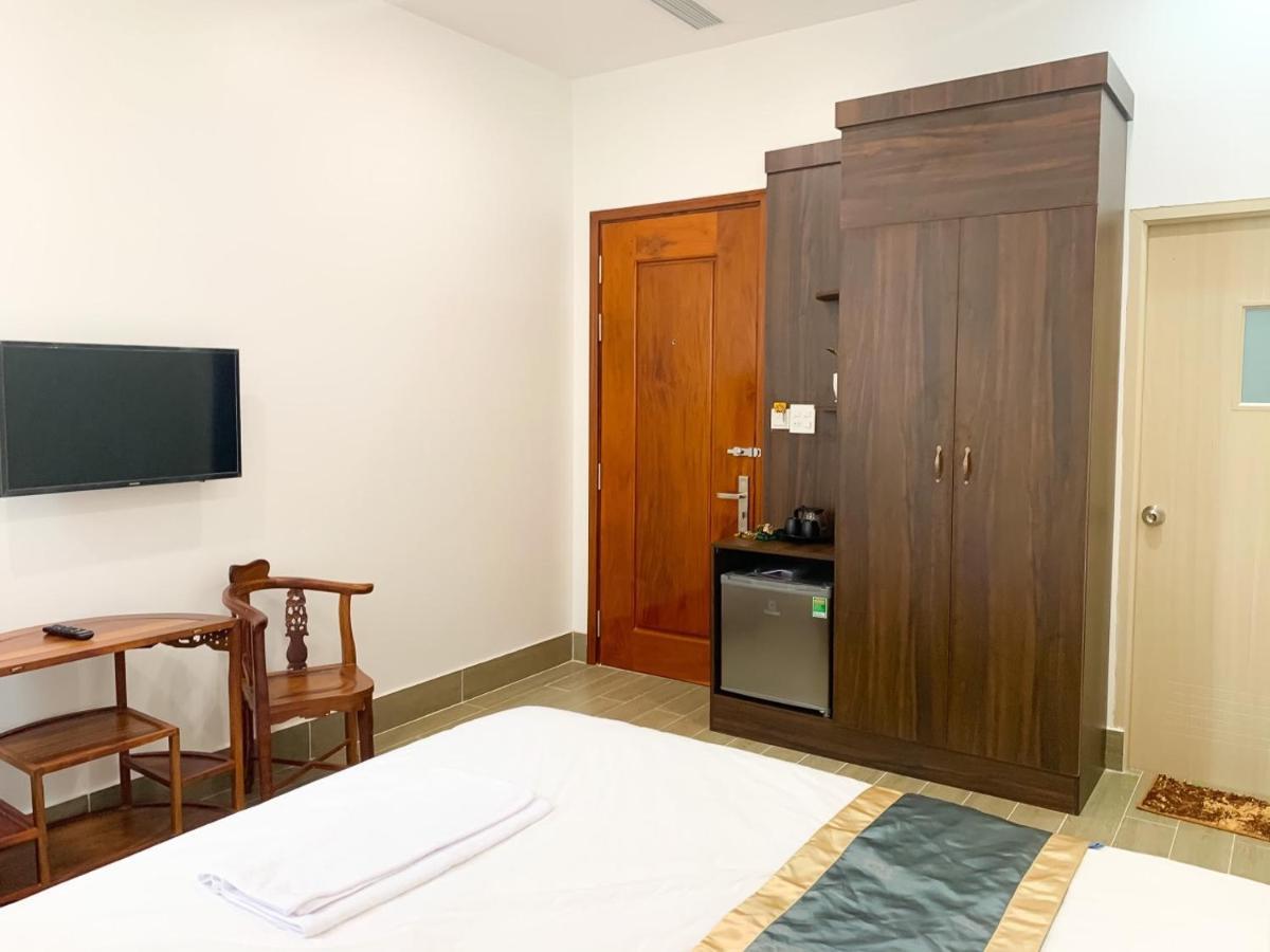 Hotel Thien Nhien Hong Ngu Exteriör bild
