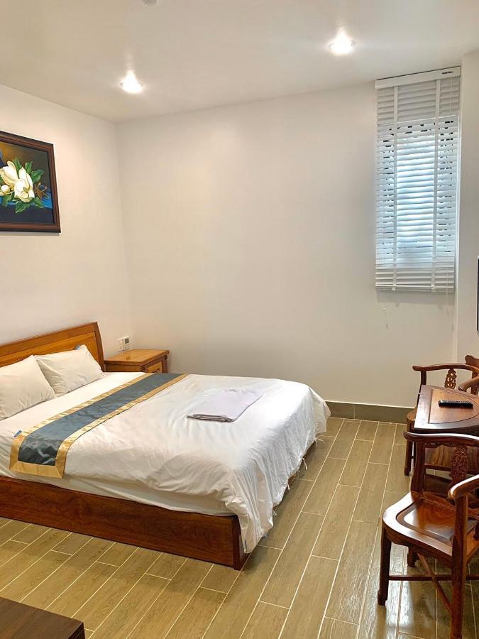 Hotel Thien Nhien Hong Ngu Exteriör bild